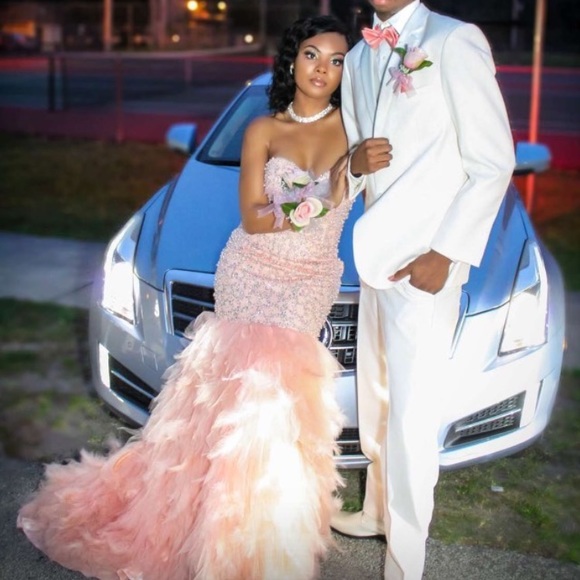 prom dress ‼️ brought from mall in jax , FL - Picture 4 of 8